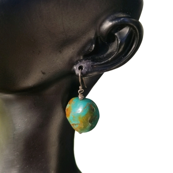 VINTAGE GENUINE TURQUOISE CHUNK & STERLING SILVER HOOK DROP EARRINGS - Picture 1 of 4